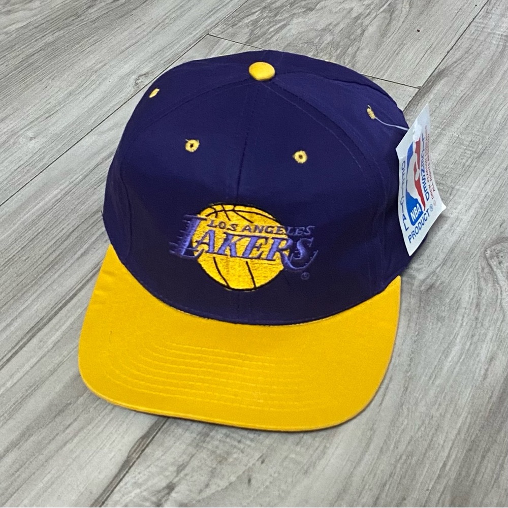 Vintage 90s Lakers Hat